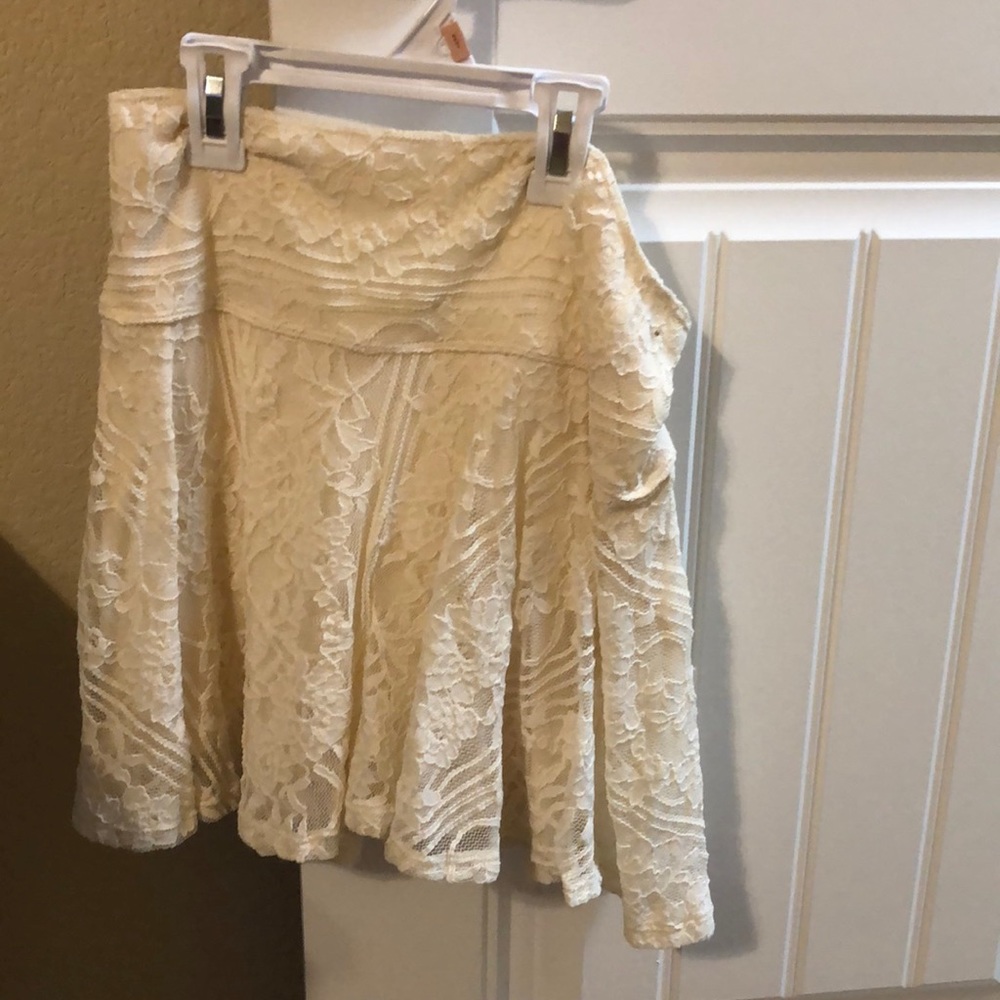 lace white skirt